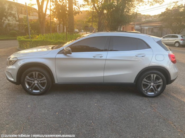 Mercedes-Benz GLA 200 ENDURO 2015/2016